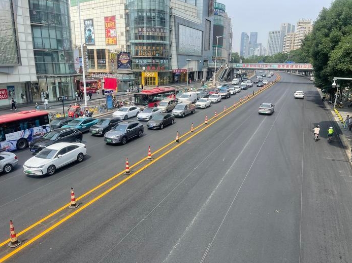 我市道路桥梁整治维修工程完工
